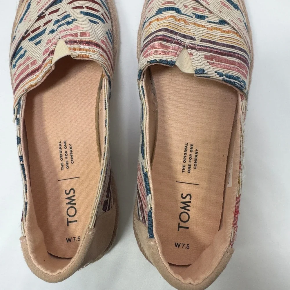 TOMS Women's‎ Espadrille Slip On Shoes Multi Color Woven Size 7.5